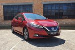 nissan-leaf-hatch-red-tung-nguyen-1200x800-%281%29.jpg